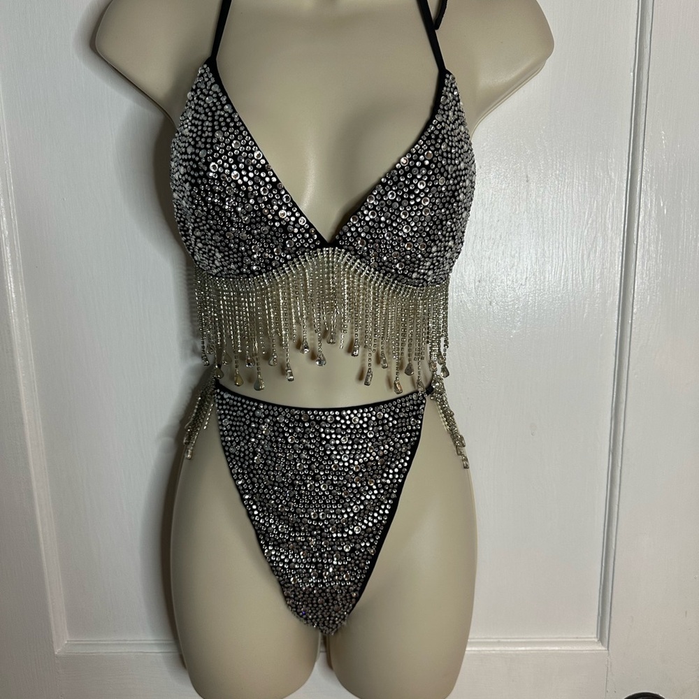 Fashion Nova Sequin Bikini Set. SO HOT 🔥